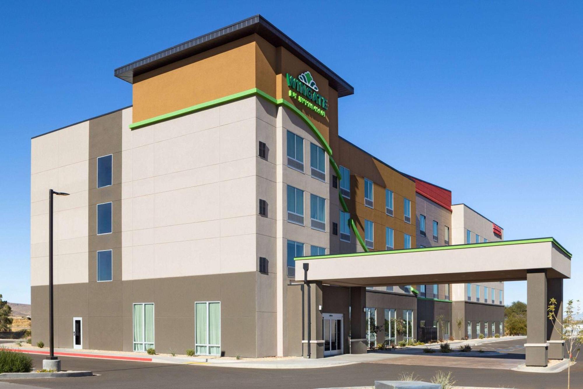 Wingate By Wyndham Kingman Hotel Екстериор снимка